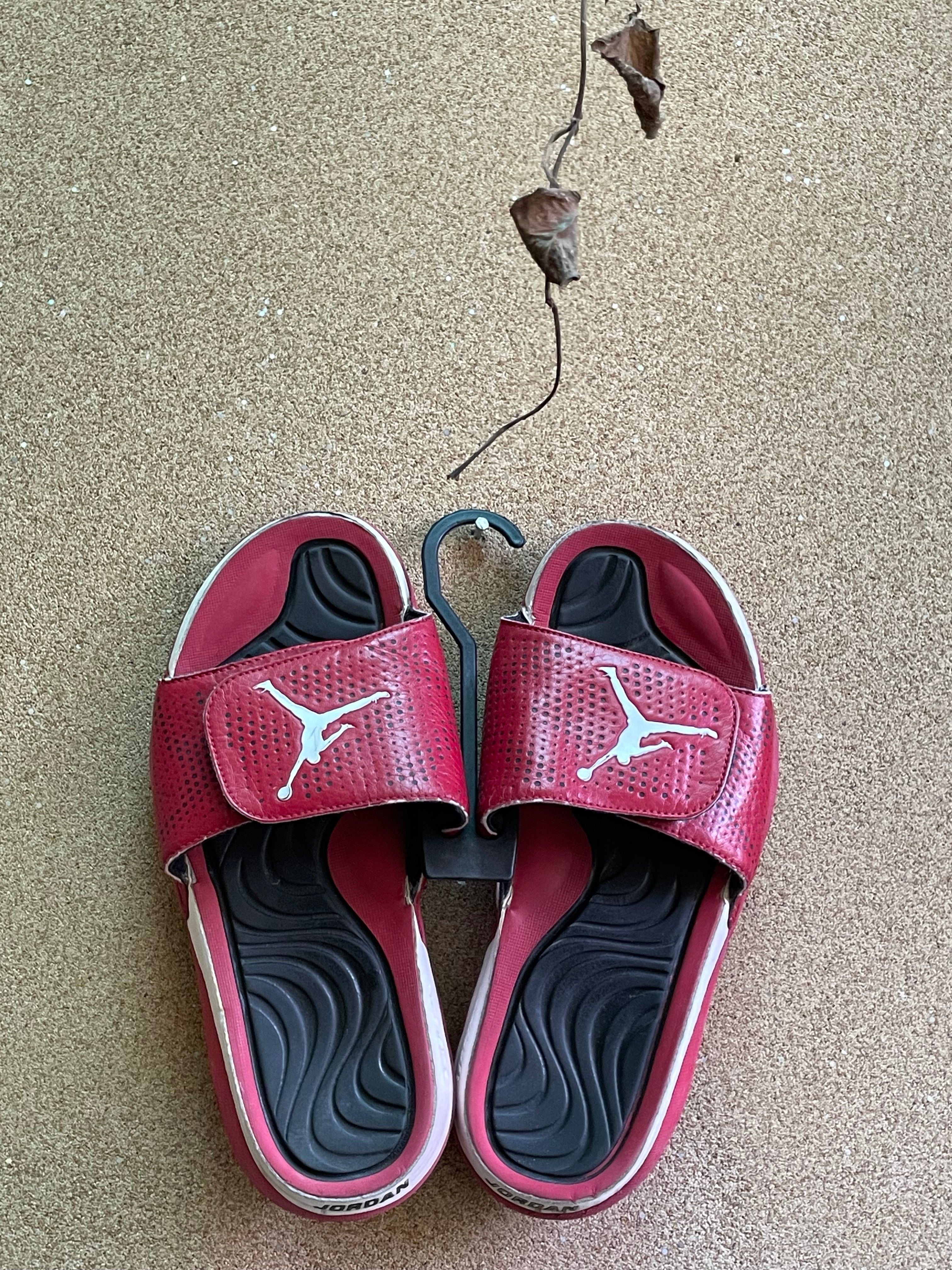 JORDAN SLIDES