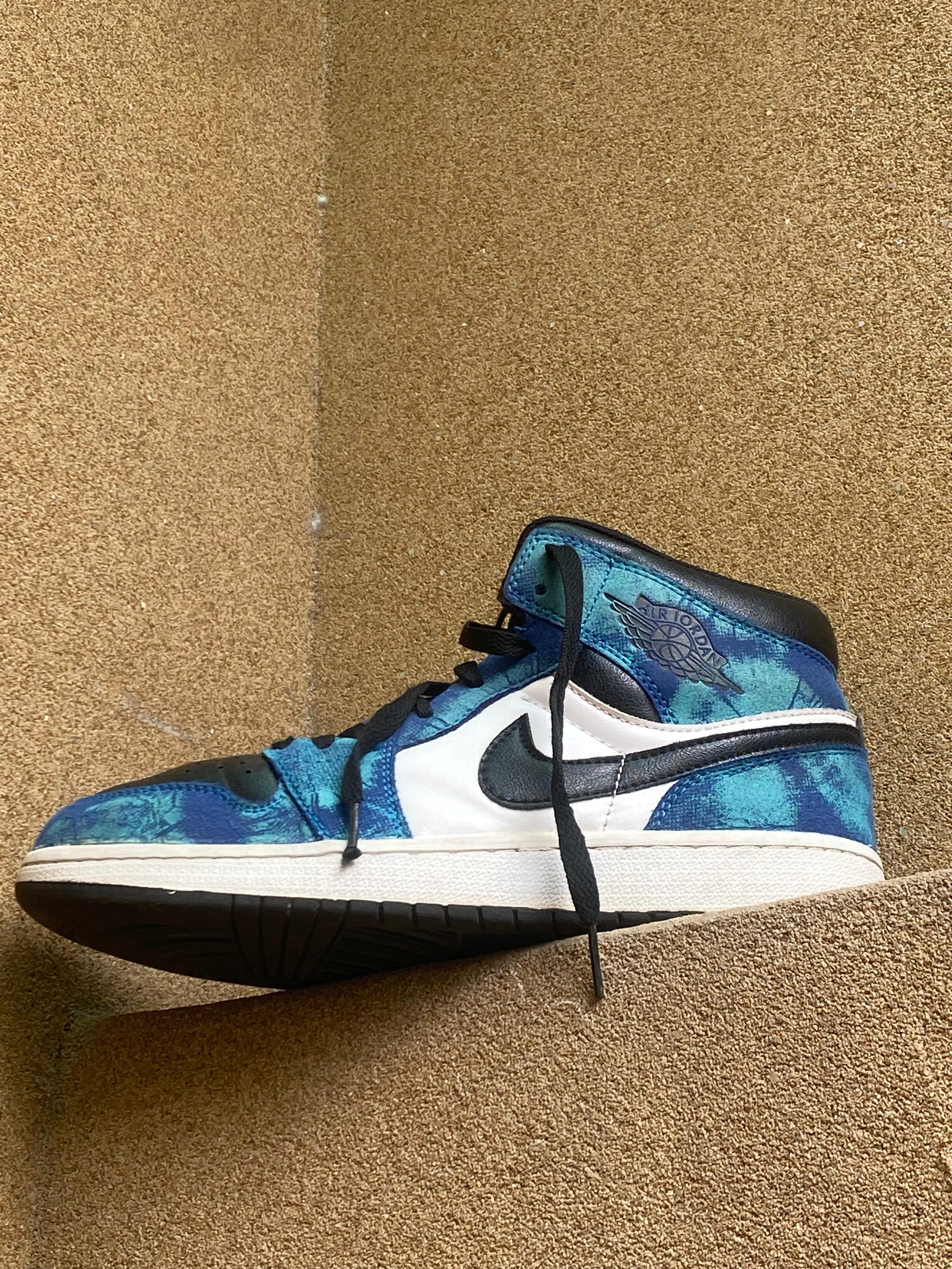 AIR JORDAN 1 MID RETRO HI TIE 💙