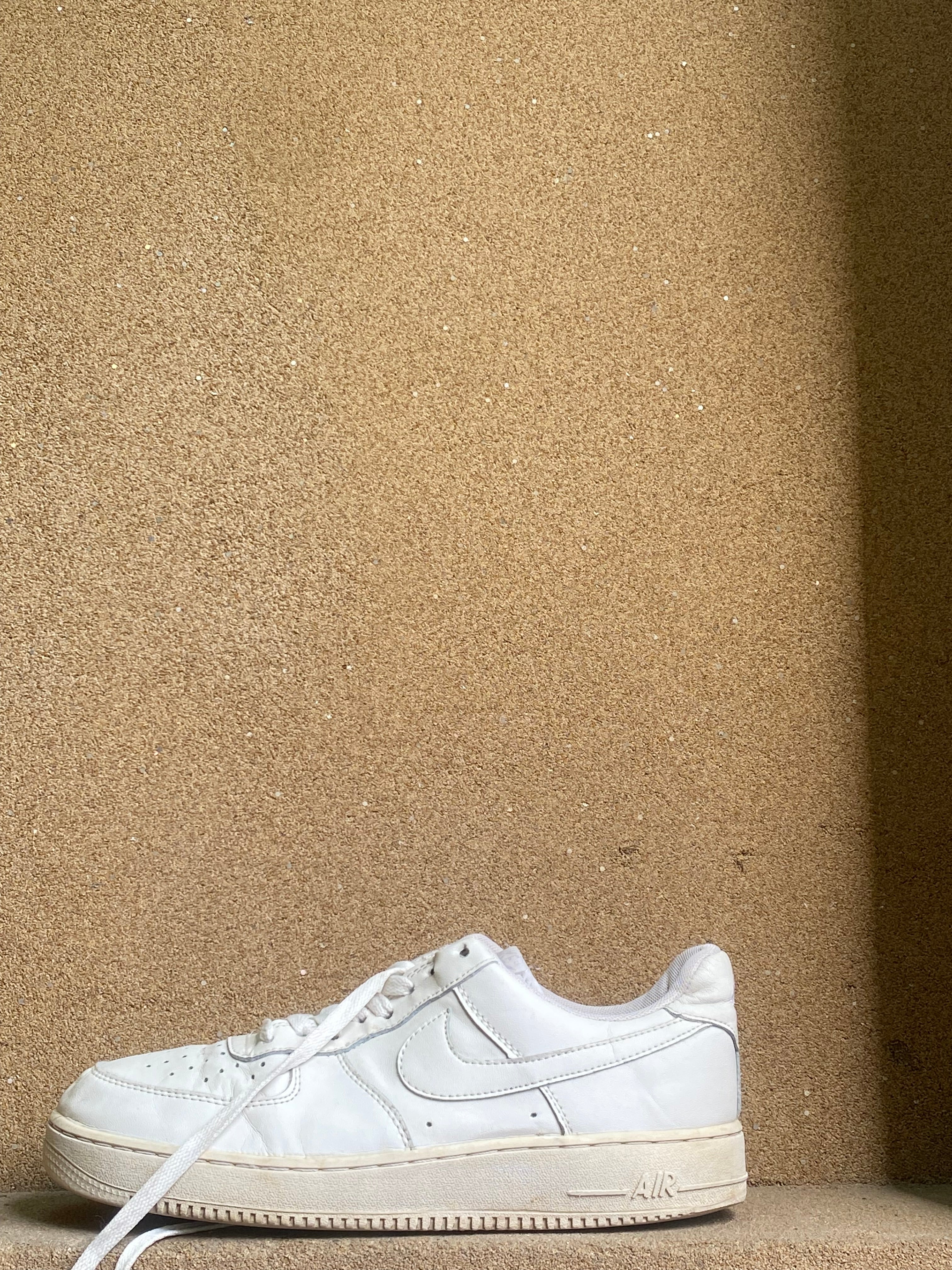 NIKE AIR FORCE 1