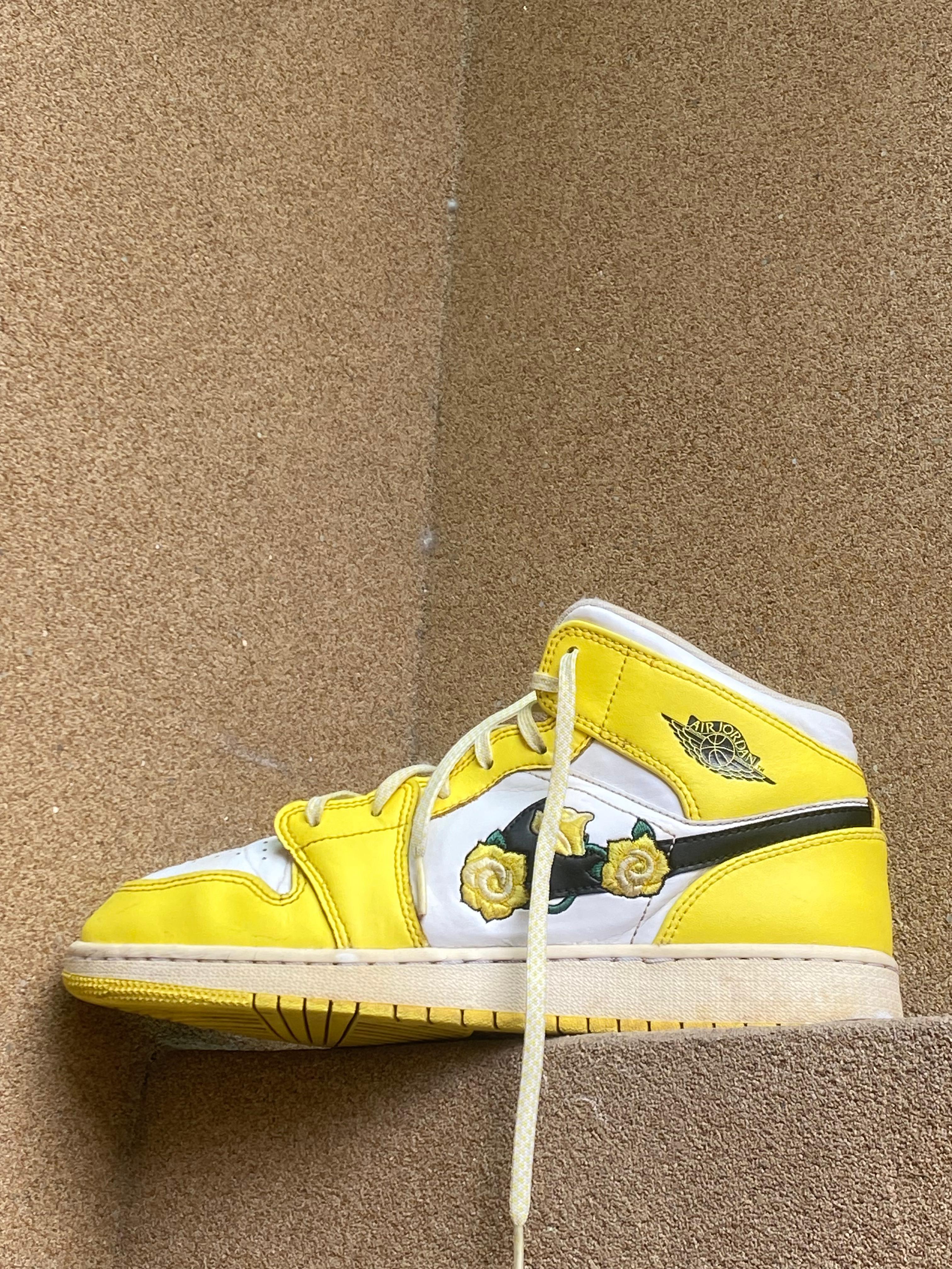 NIKE JORDAN 1 MID SE GS ROSE 🌼