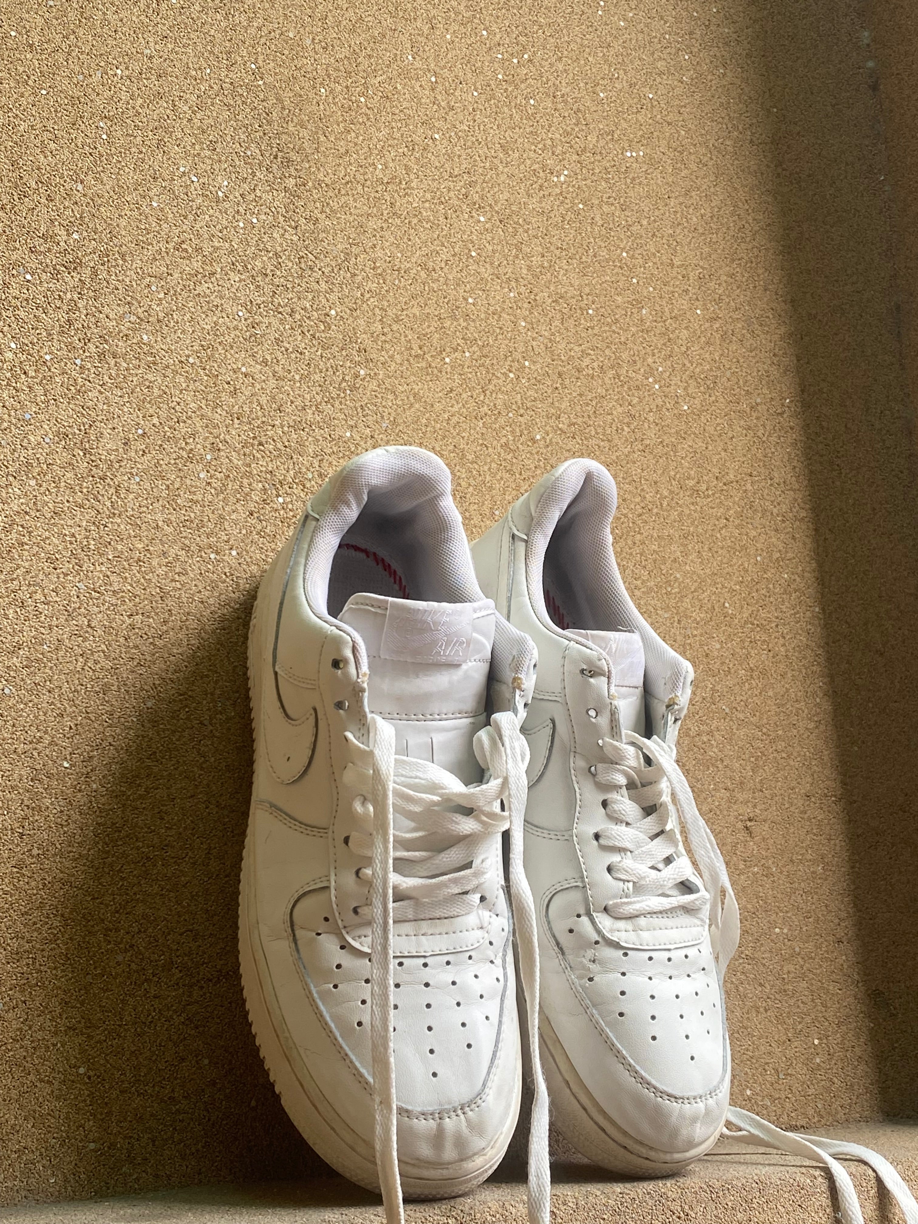 NIKE AIR FORCE 1