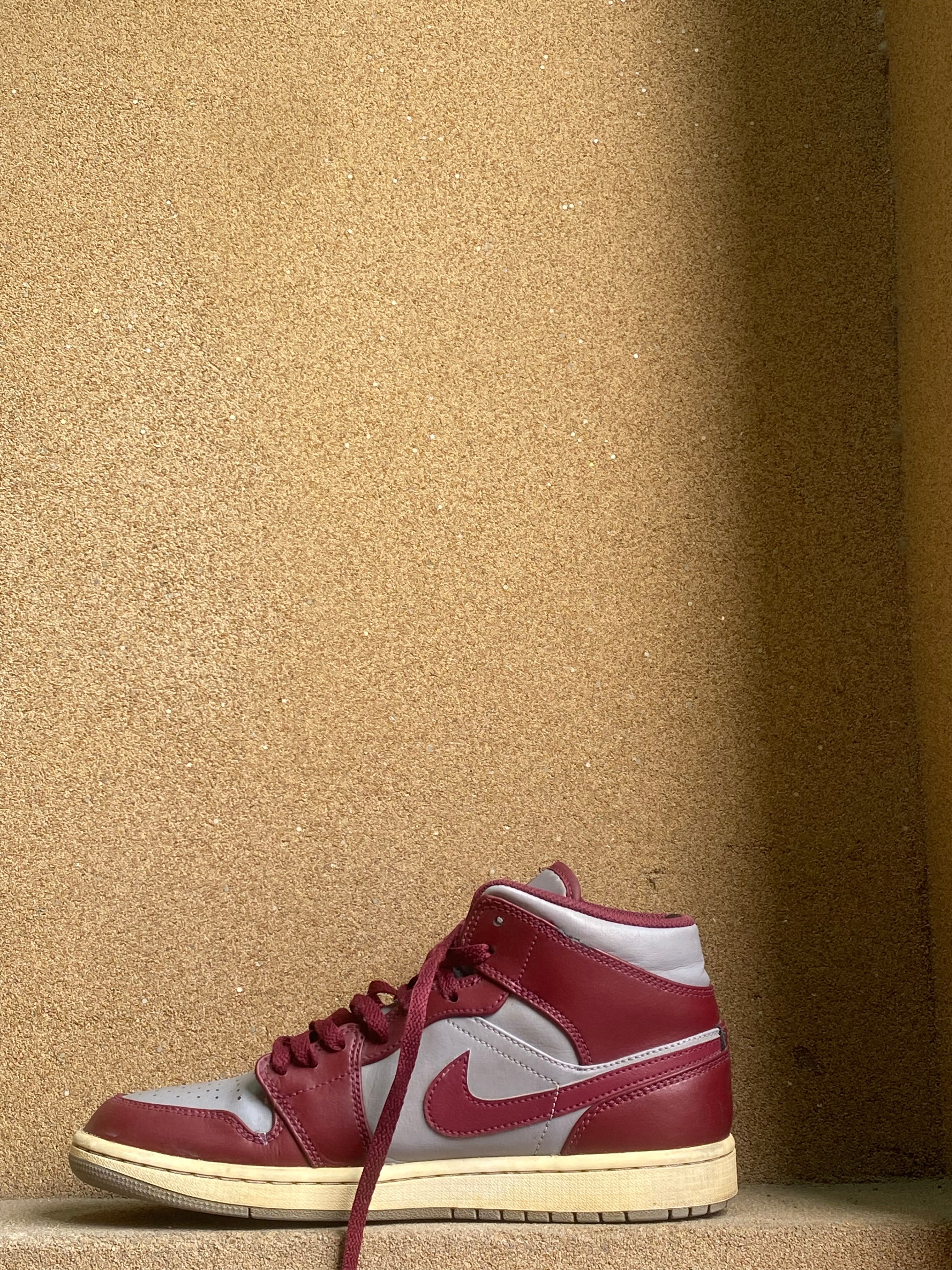 NIKE AIR JORDAN 1 MID CHERRYWOOD RED 🍒 PK 7/8