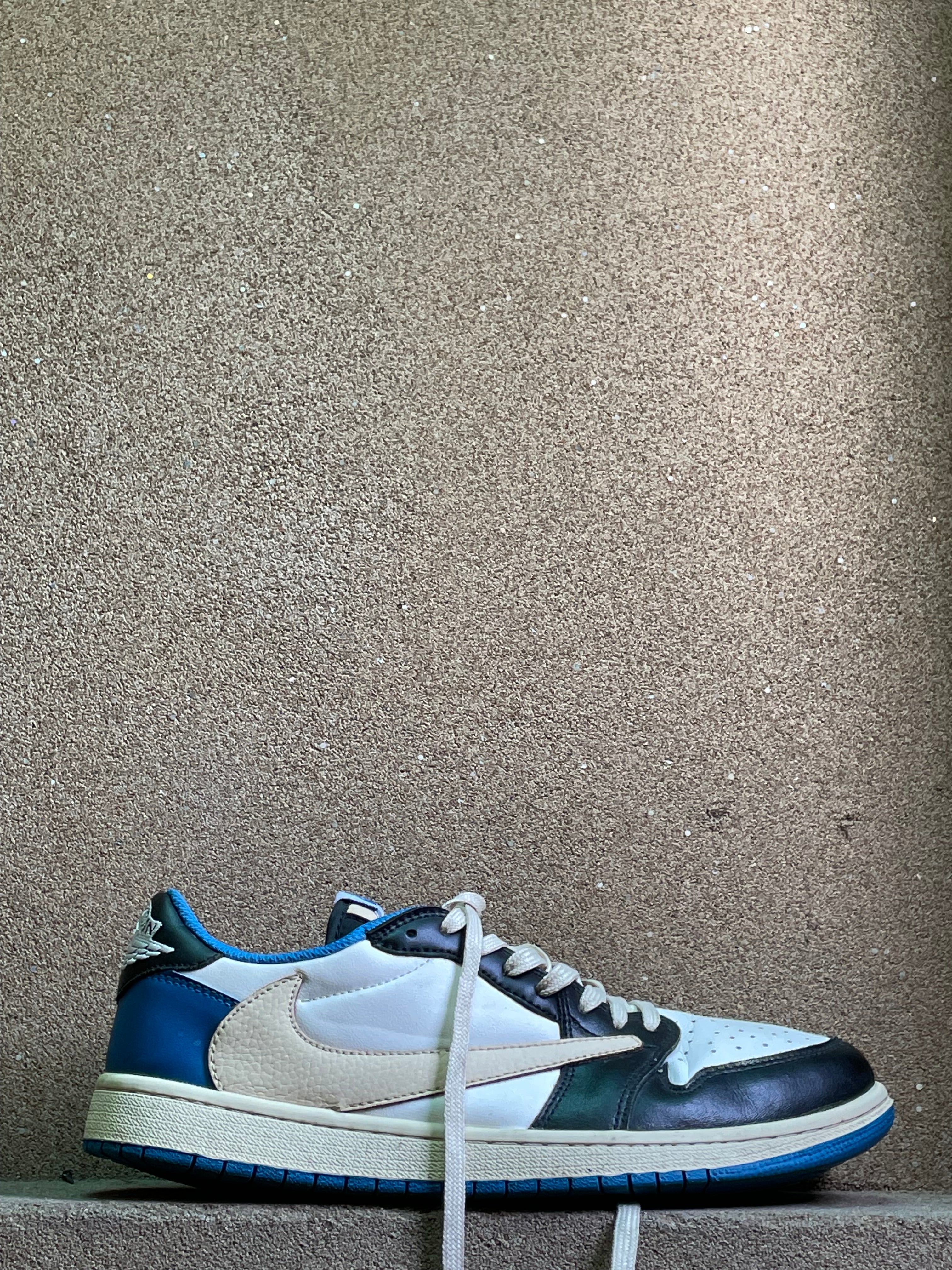 NIKE AIR JORDAN TRAVIS X FRAGMENT🥶