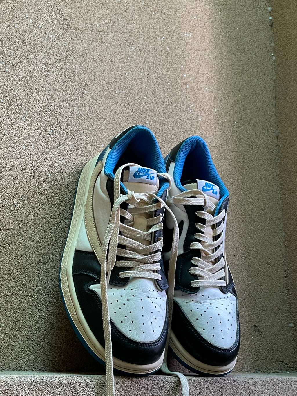 NIKE AIR JORDAN TRAVIS X FRAGMENT🥶