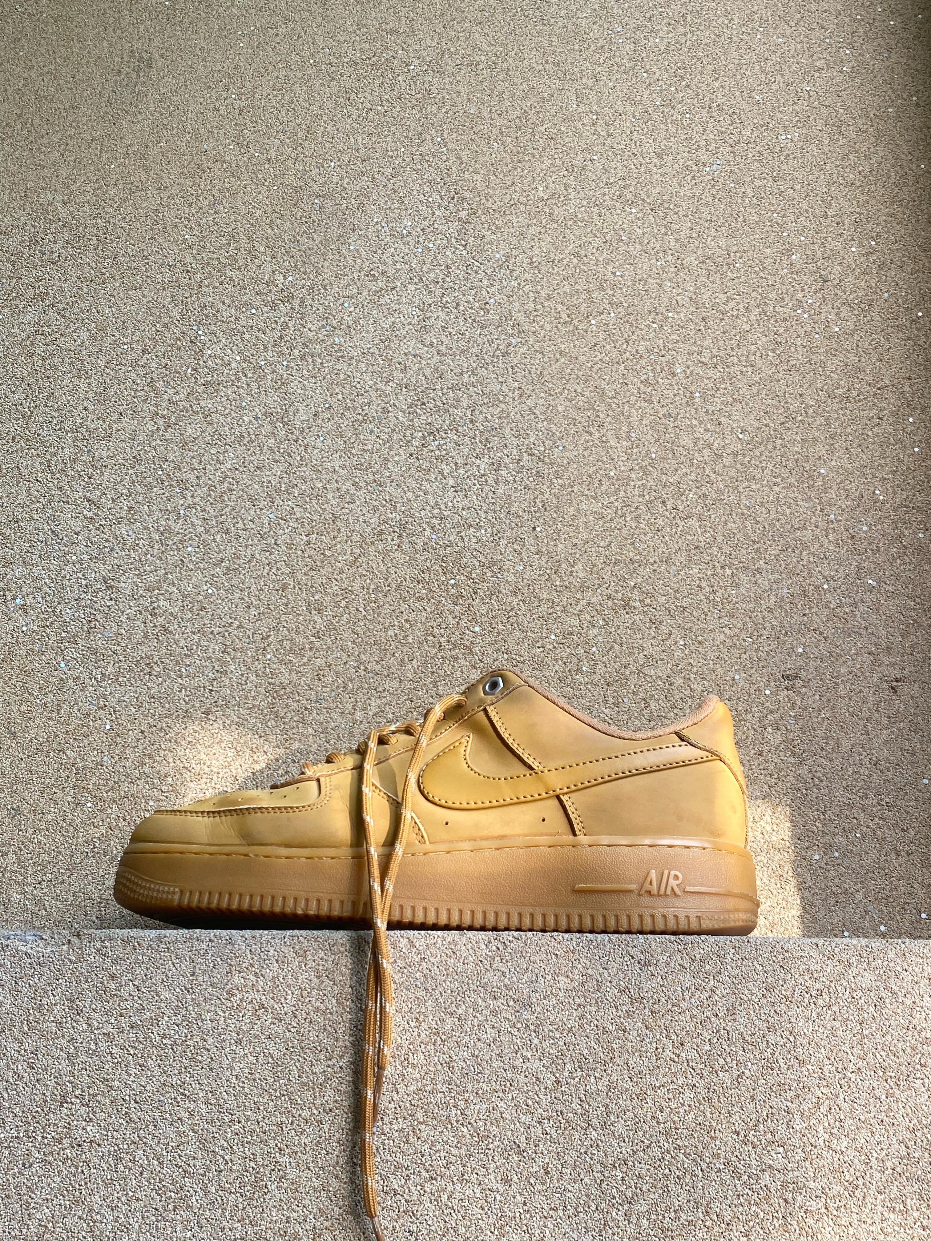 NIKE AIRFORCE 1 LOW FLAX