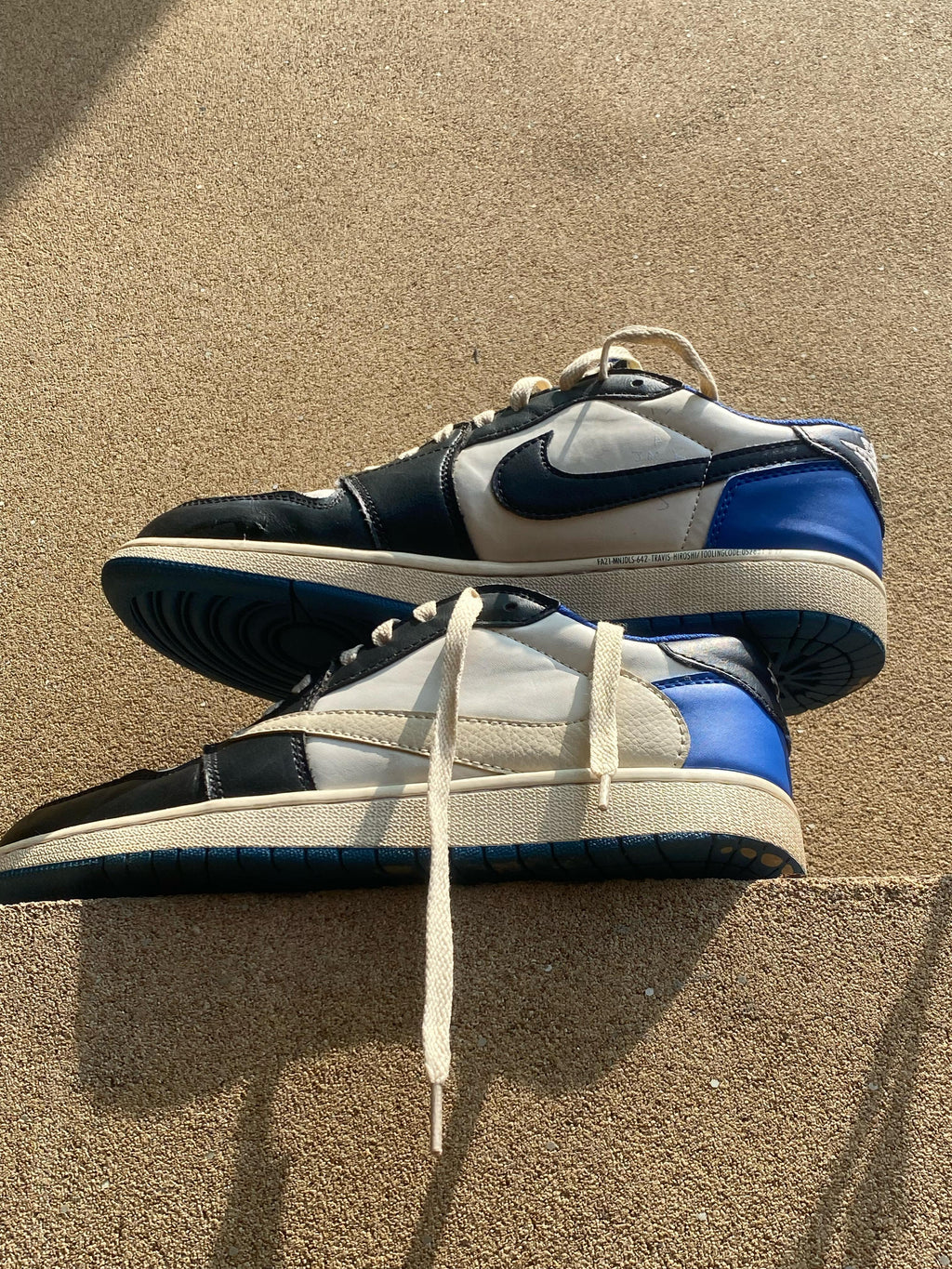 NIKE AIR JORDAN 1 FRAGMENT X TRAVIS SCOTT 🥶